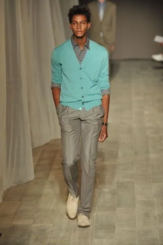 Look 3